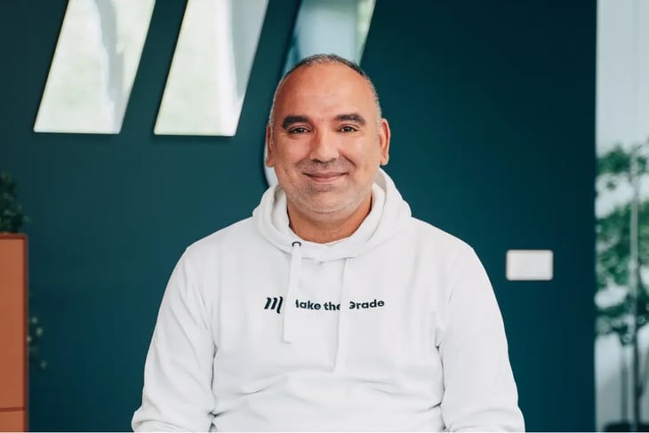 Ahmed, consultant CRM