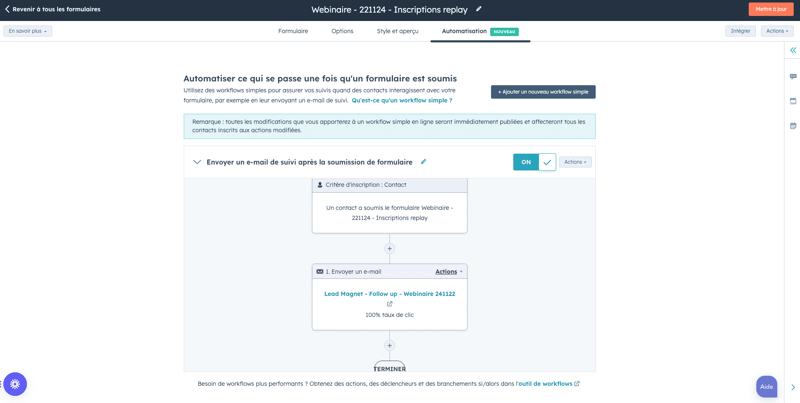 Capture d'écran d'un workflow d'inscription à un replay de webinaire dans le CRM HubSpot