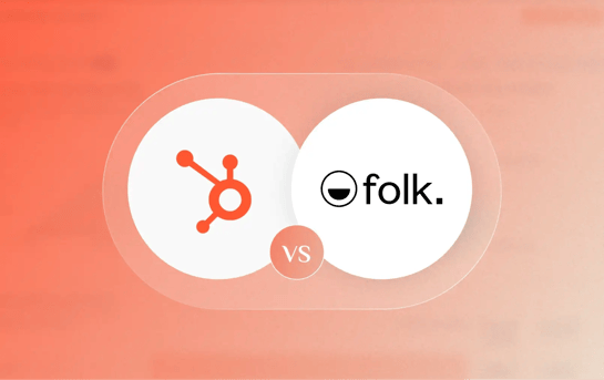Logo de HubSpot et Logo de folk avec 